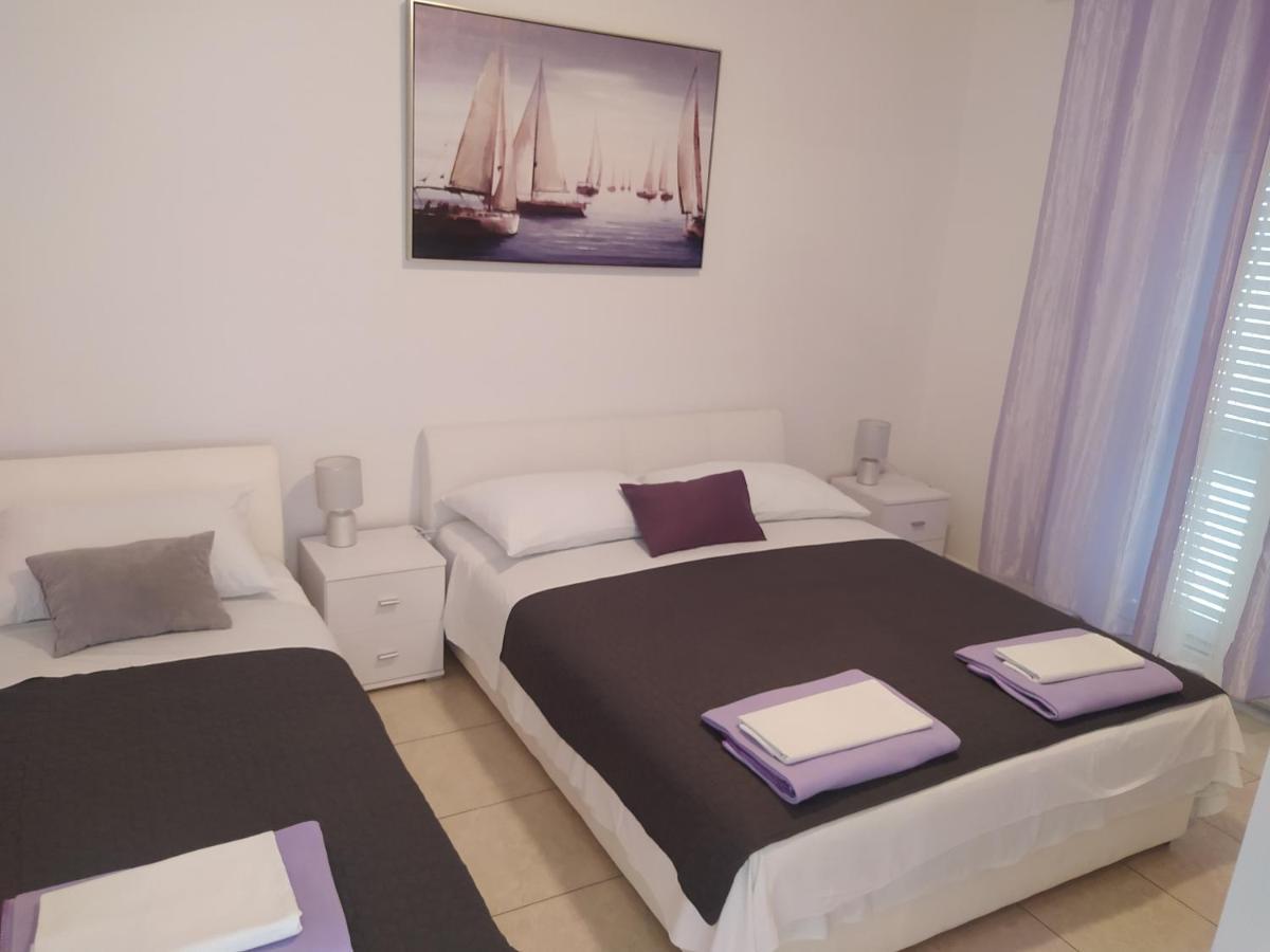 Apartmani Trubi 3 Vodice Exterior foto