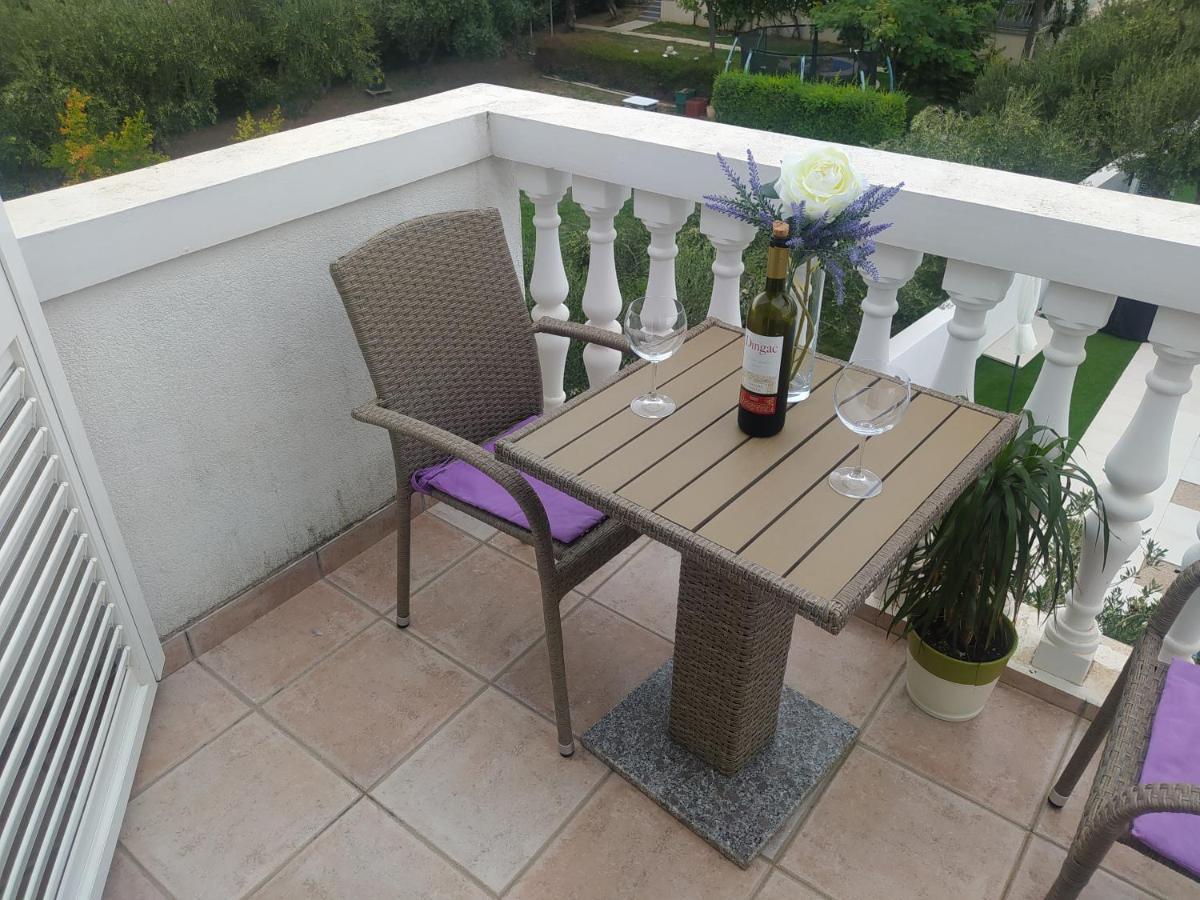 Apartmani Trubi 3 Vodice Exterior foto