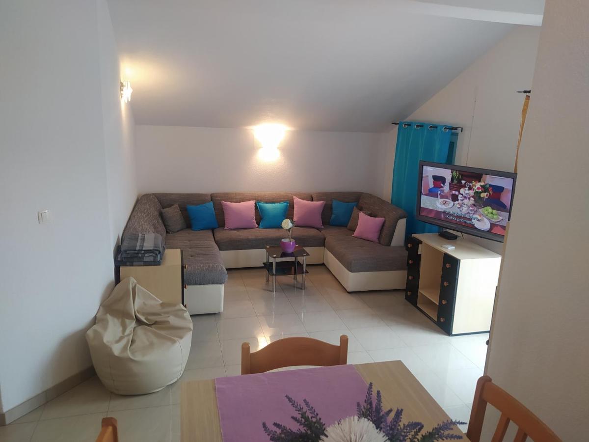 Apartmani Trubi 3 Vodice Exterior foto