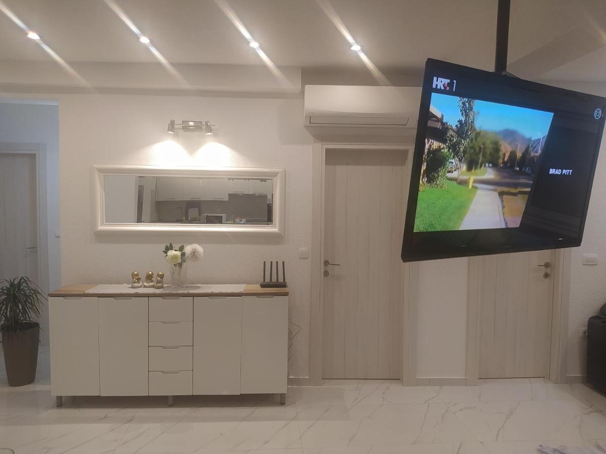 Apartmani Trubi 3 Vodice Exterior foto